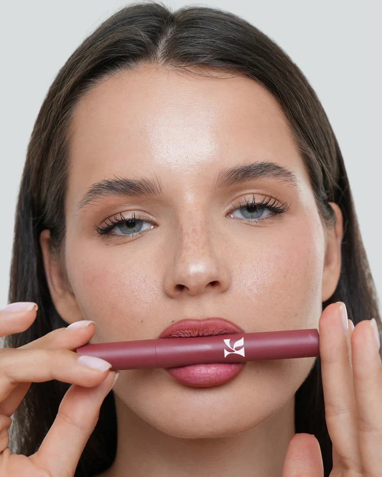 Lip Stain Peel-Off